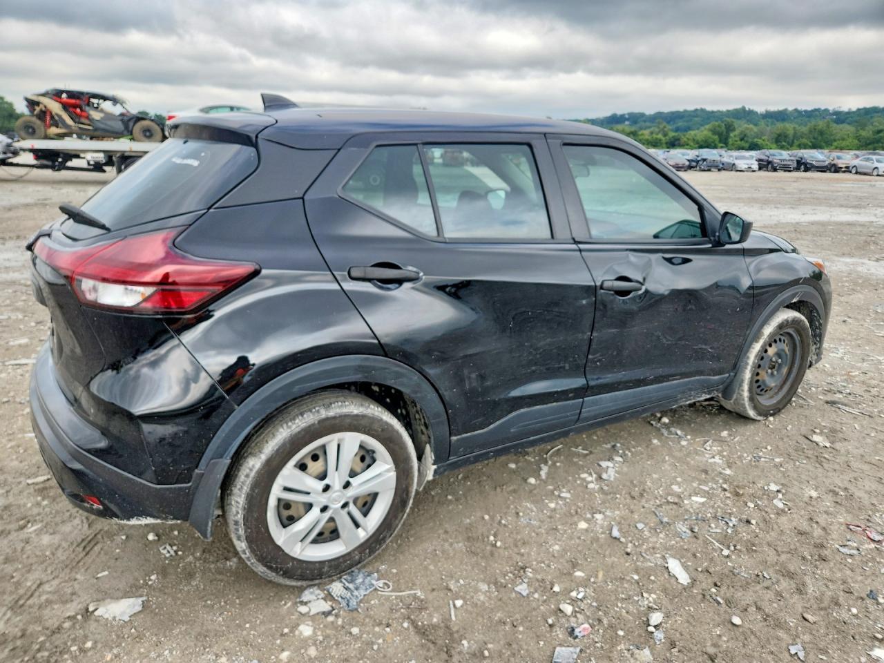2023 Nissan Kicks S - Фото 3