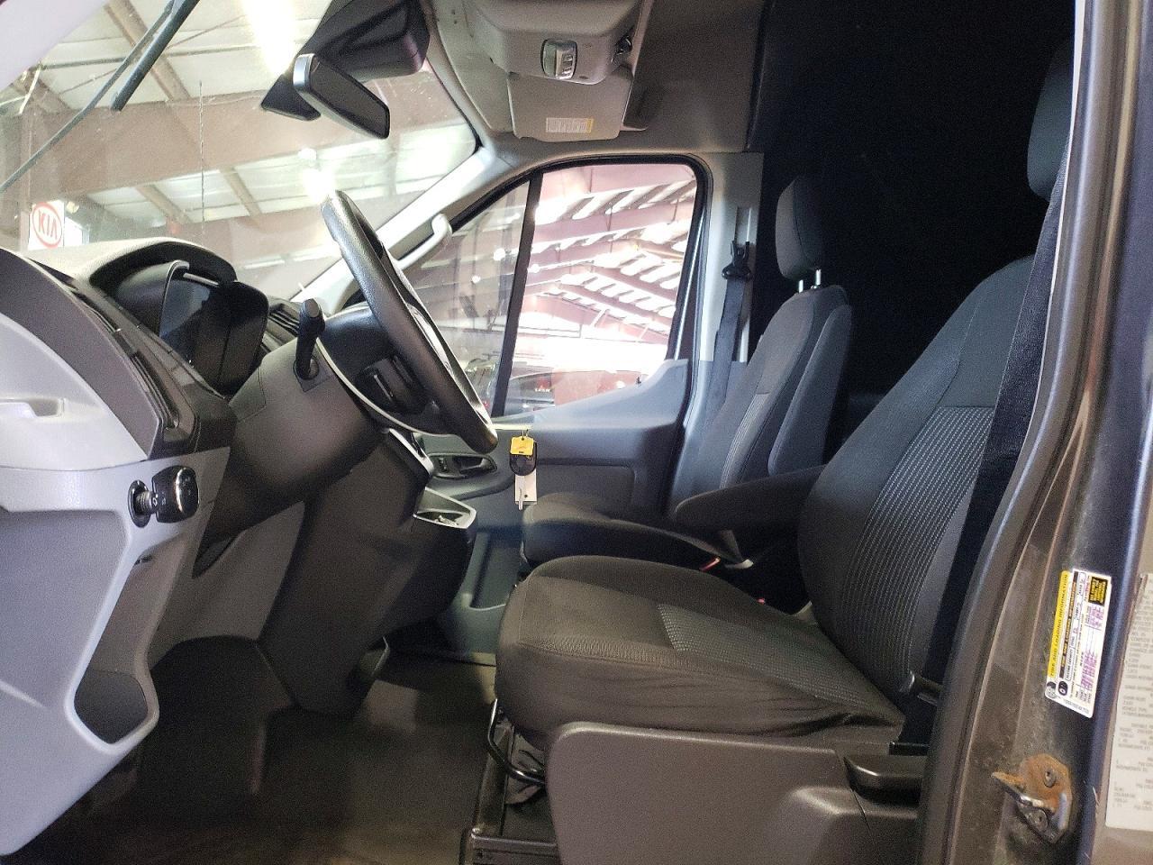 2017 Ford Transit - Фото 7
