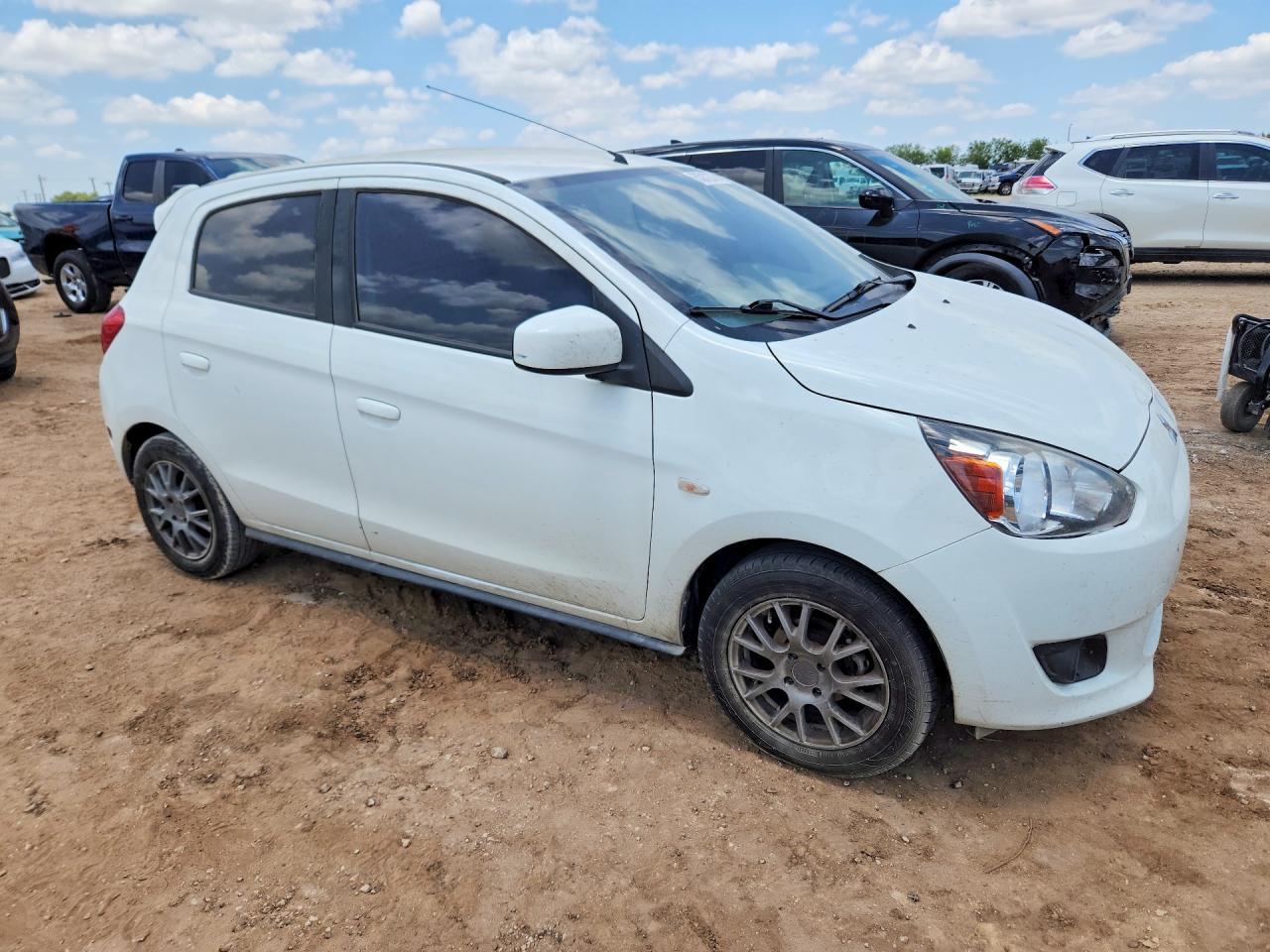 2014 Mitsubishi Mirage De - Image 4