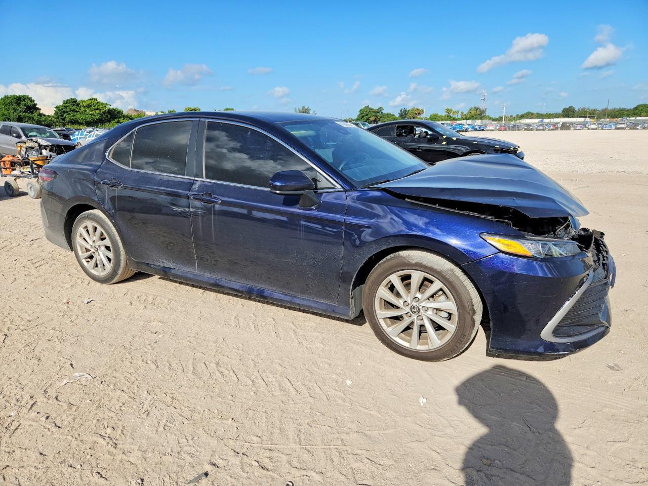 2022 Toyota Camry Le - Image 4