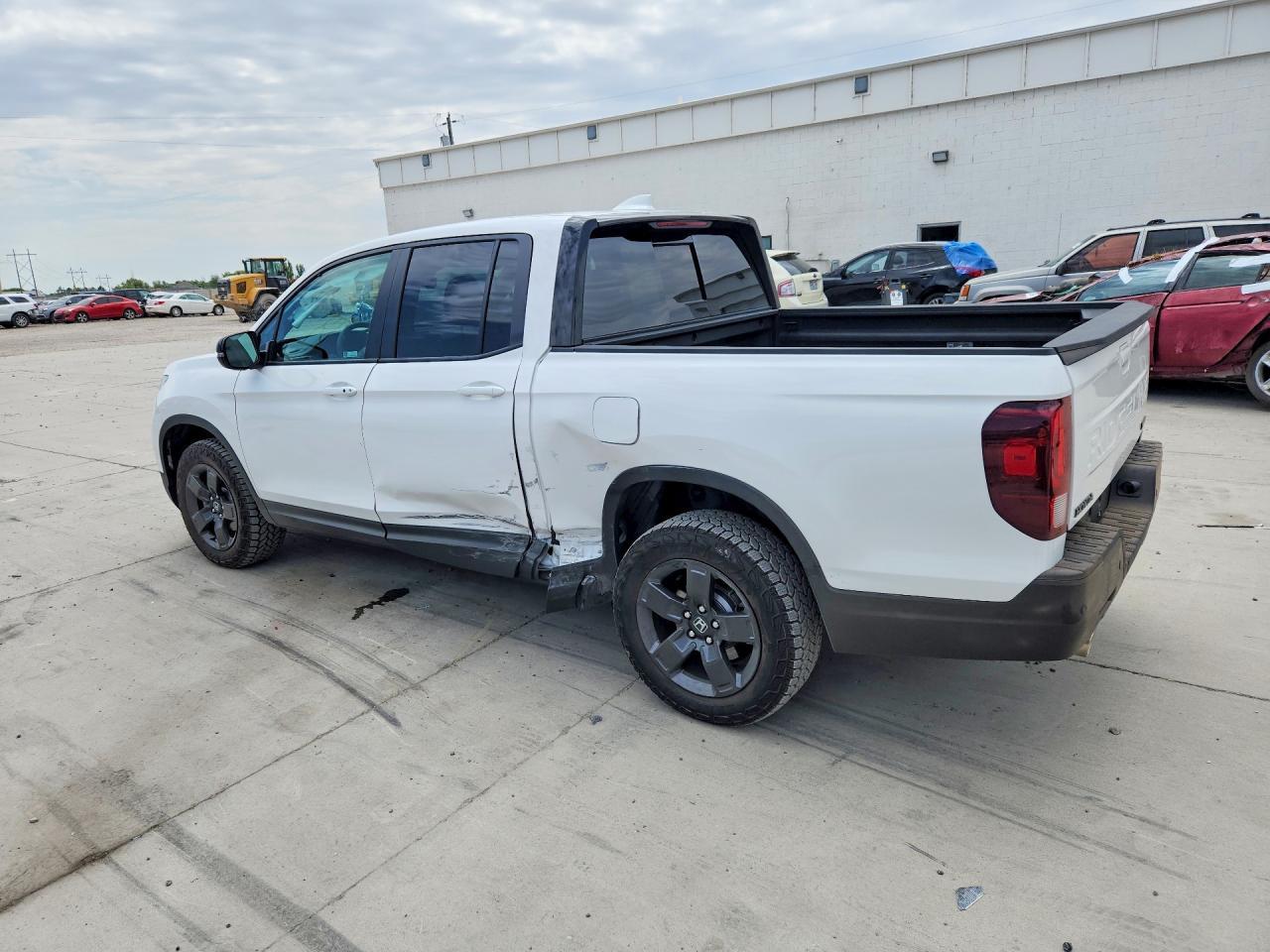 2026 Honda Ridgeline - Image 2
