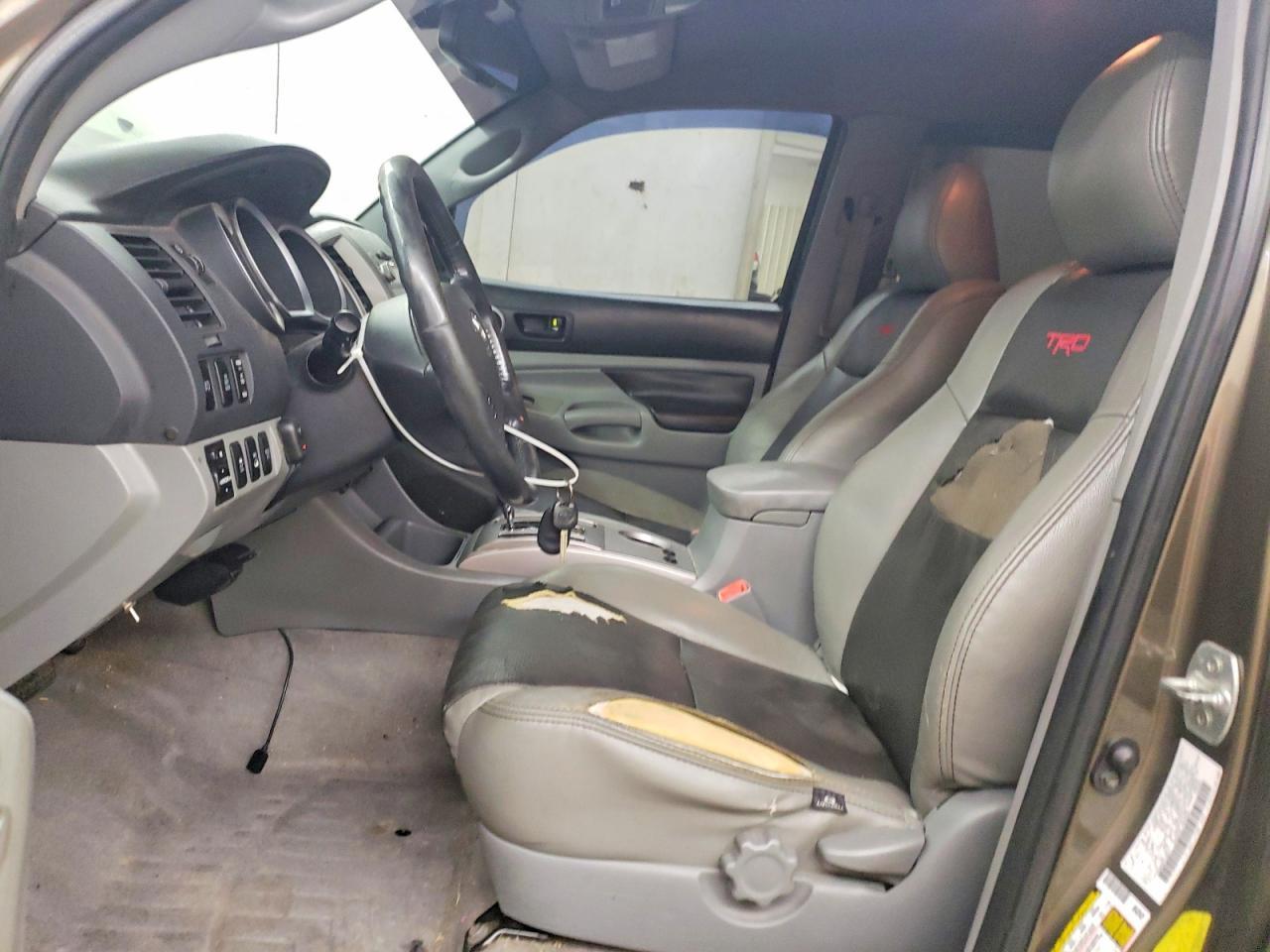 2011 Toyota Tacoma Double Cab - Фото 7