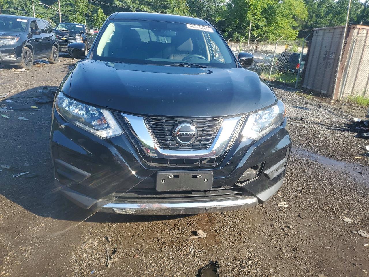 2019 Nissan Rogue S - Фото 5