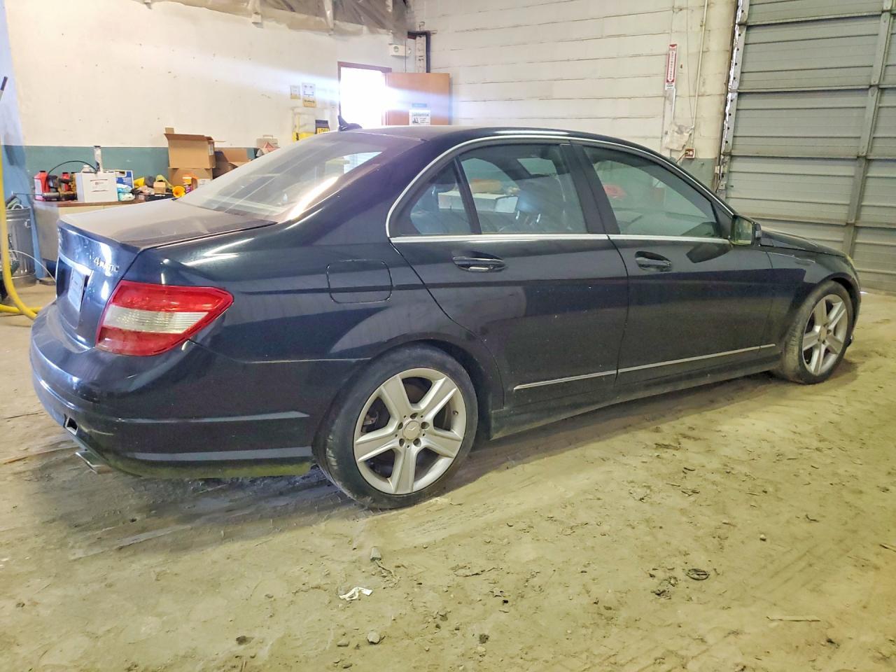2011 Mercedes-Benz C 300 4Matic - Image 3