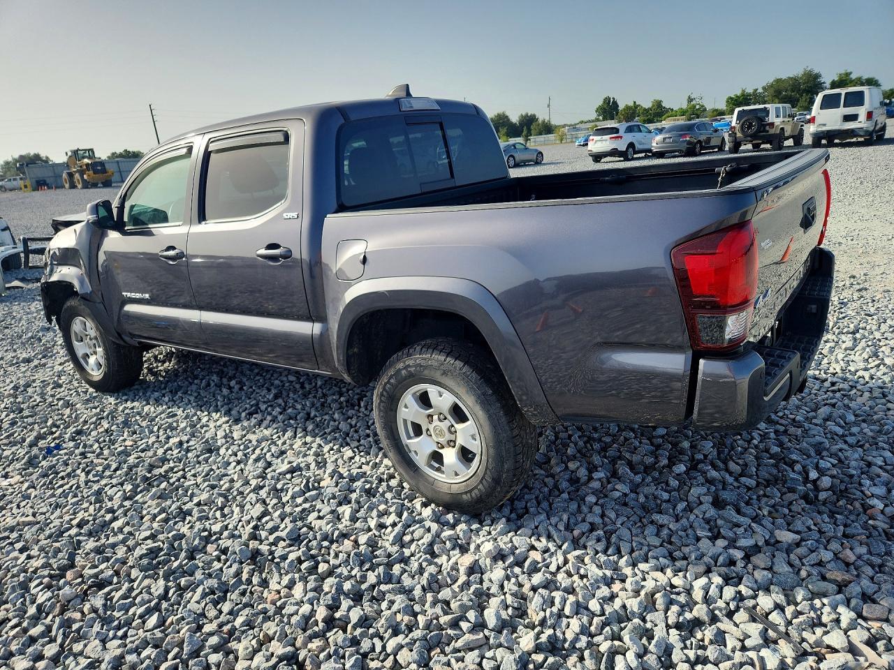 2023 Toyota Tacoma Sr5 V6 - Image 2