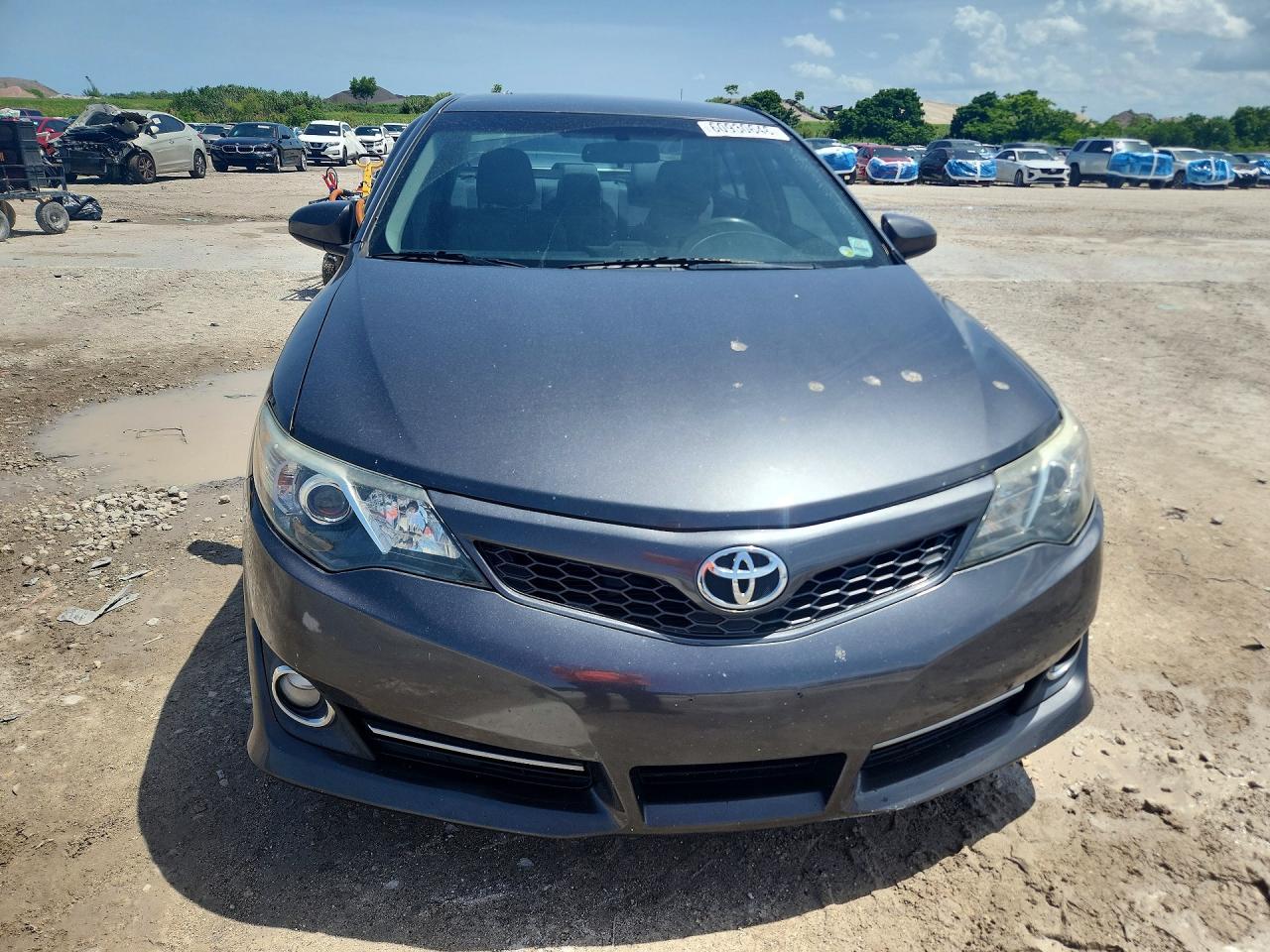 2012 Toyota Camry Le - Фото 5