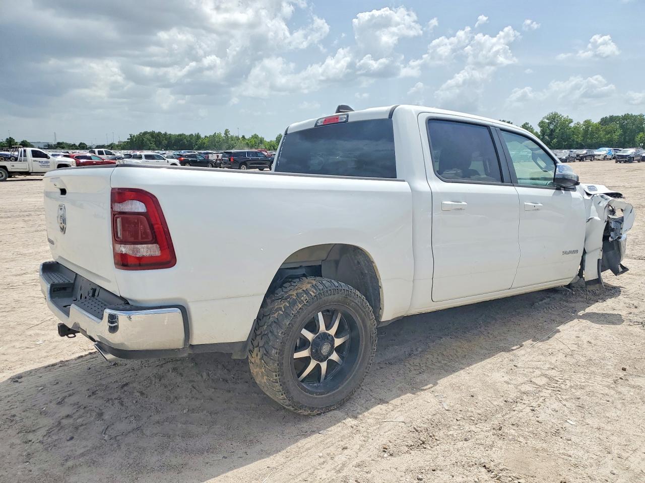 2024 Ram 1500 Laramie - Image 3