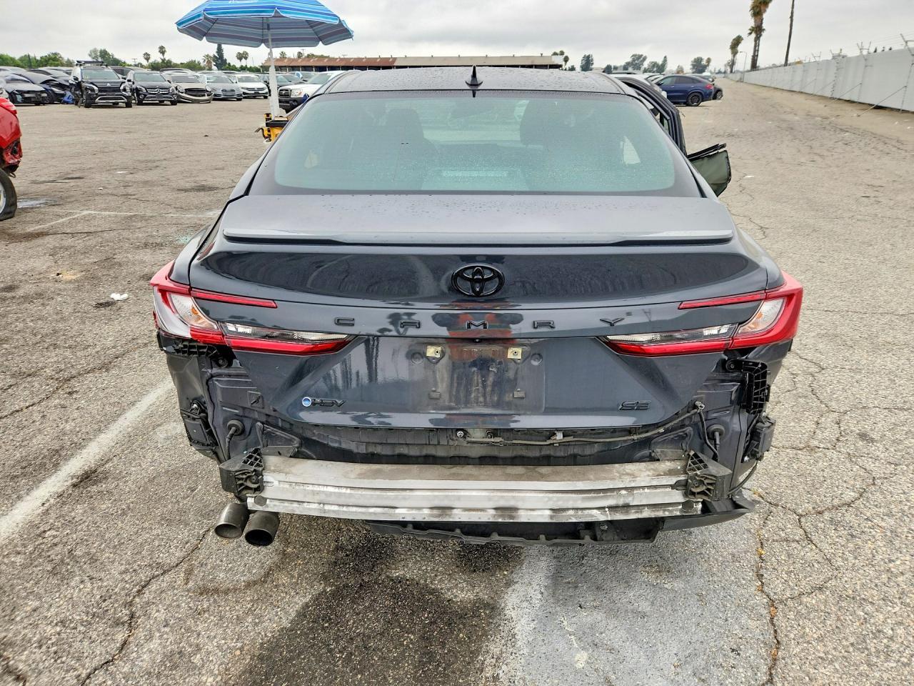 2025 Toyota Camry Se - Фото 6