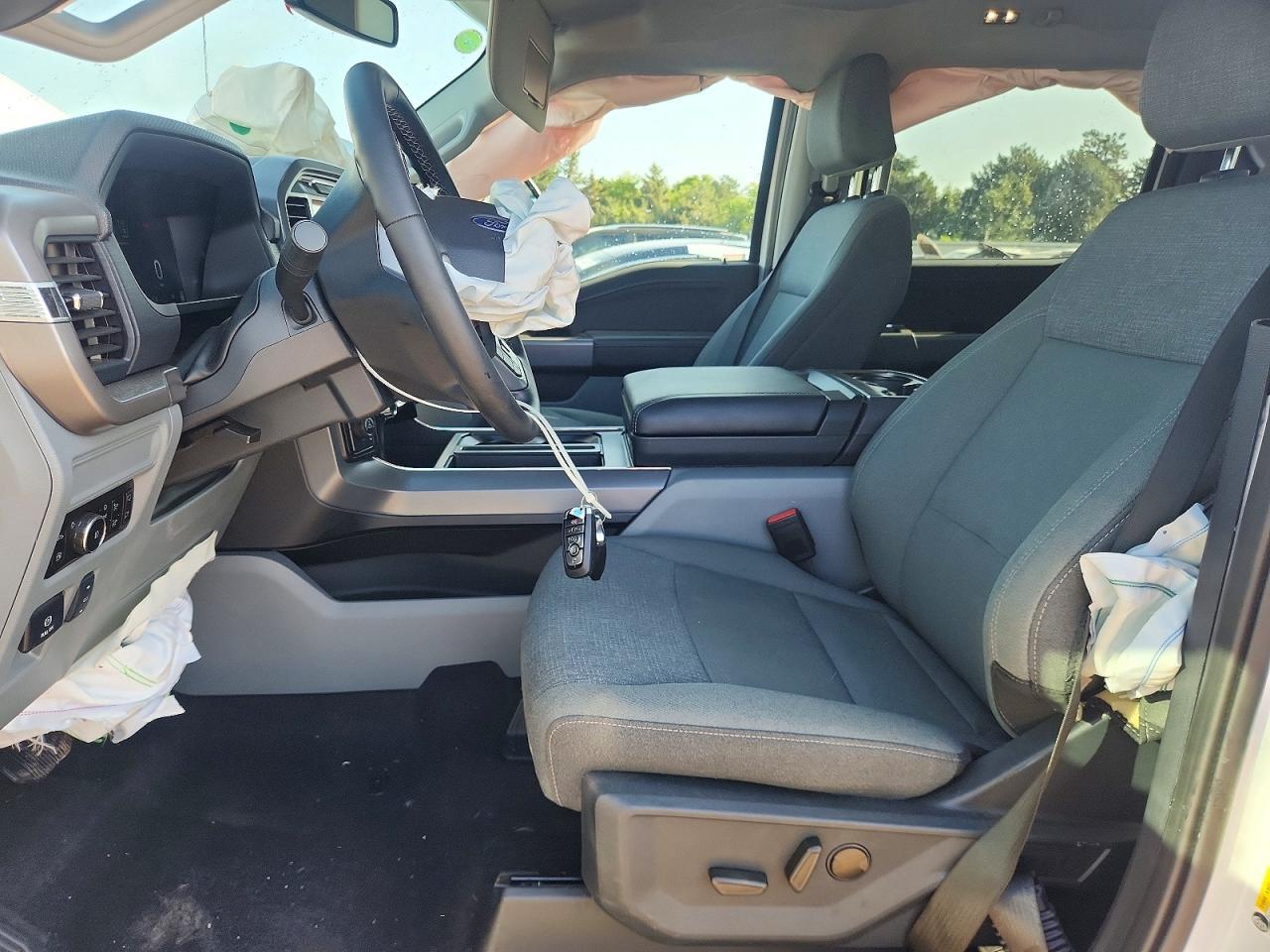 2025 Ford F150 Xlt - Фото 7