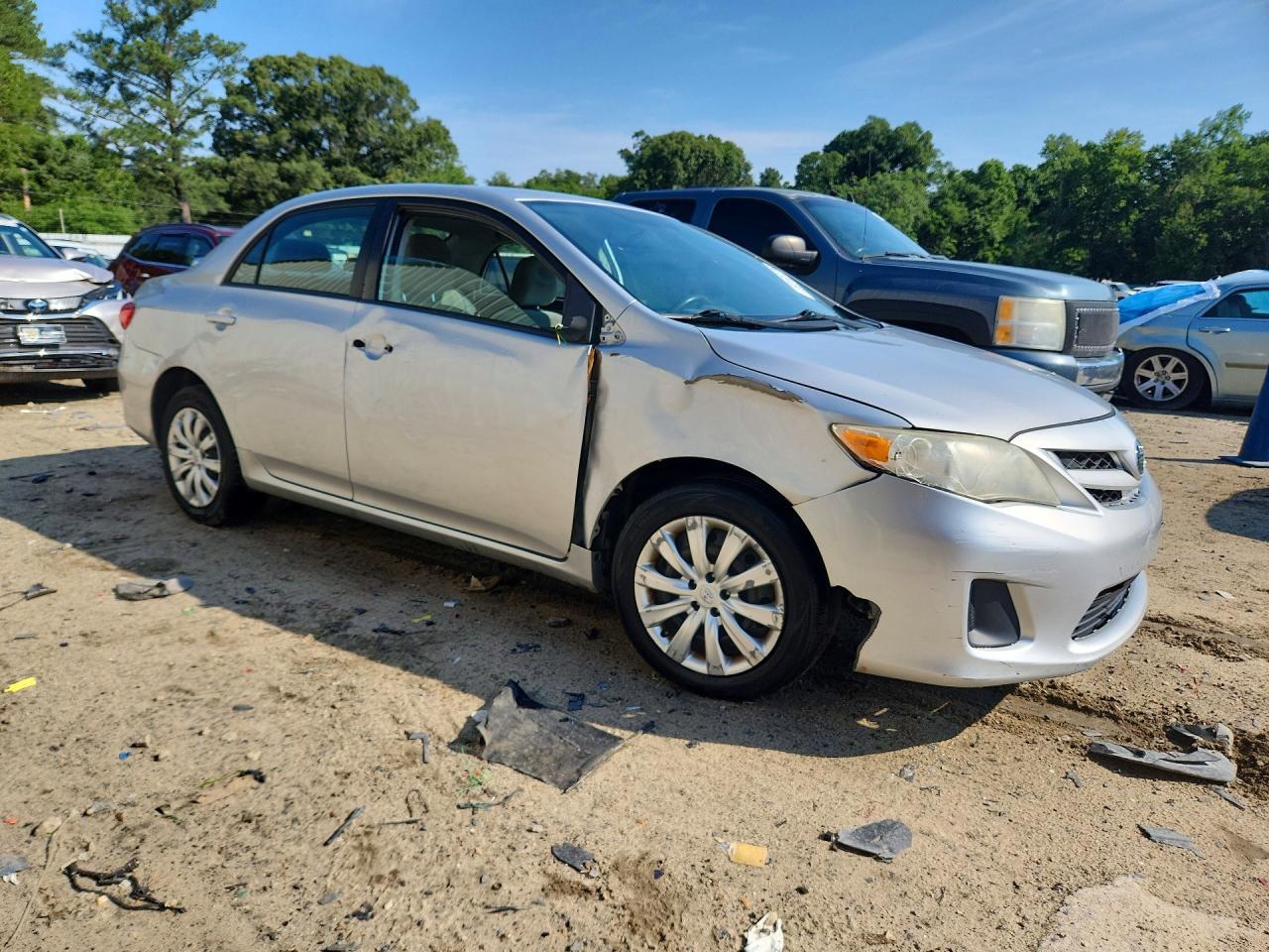 2012 Toyota Corolla Le - Image 4