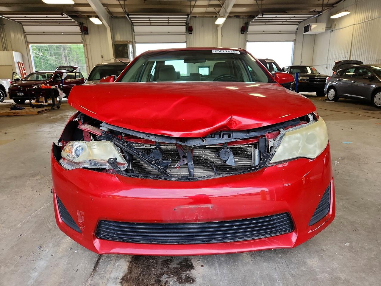 2013 Toyota Camry Le - Image 5