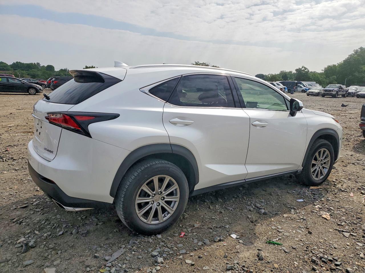 2016 Lexus Nx 200T Base - Фото 3