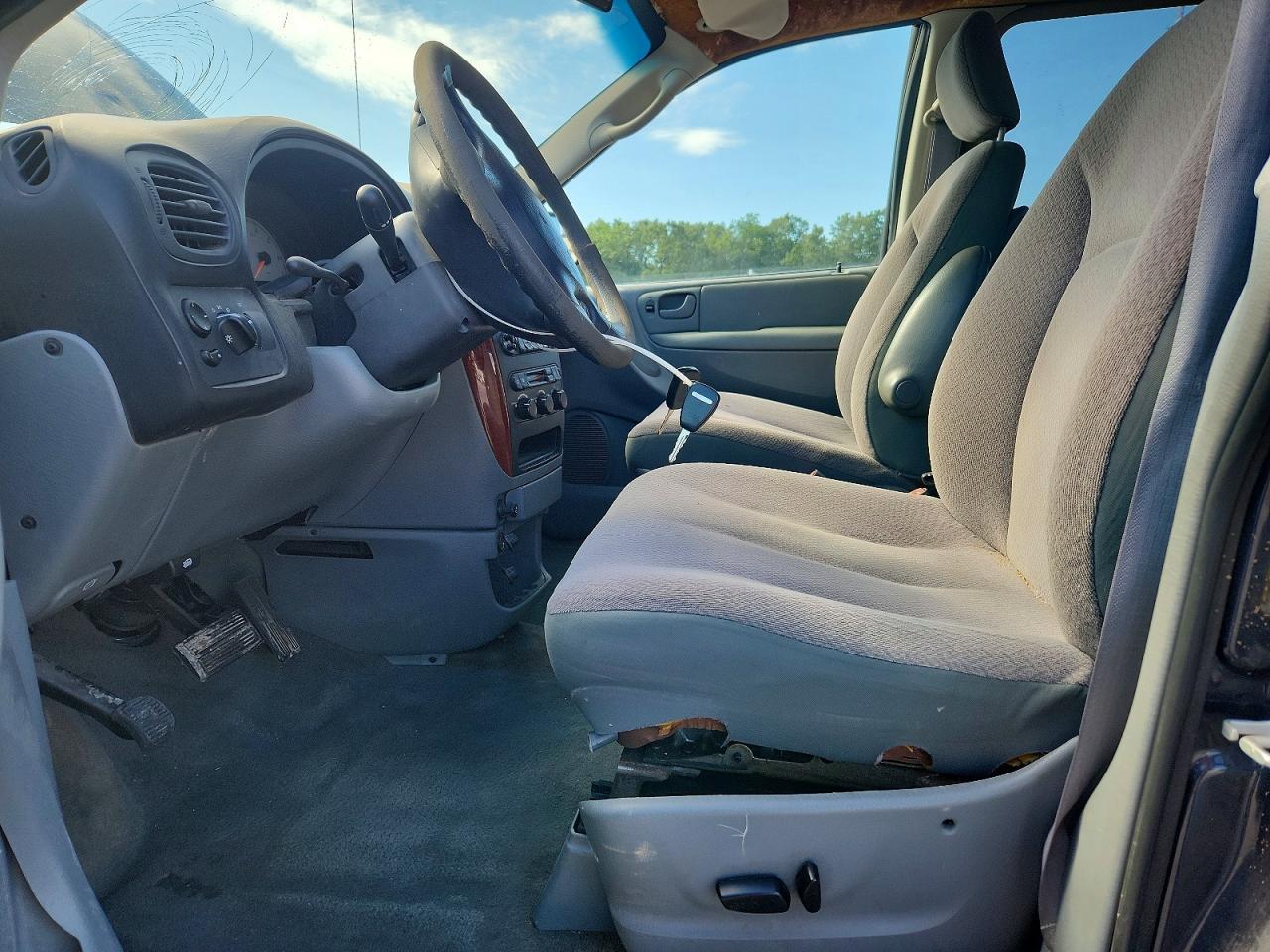 2007 Chrysler Town & Country Lx - Фото 7