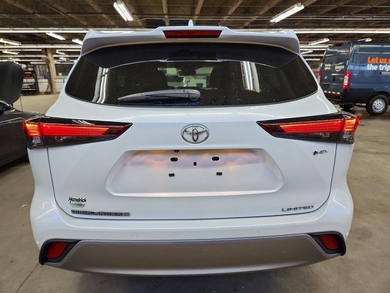 2025 Toyota Highlander Hybrid Limited 25Th Edition - Фото 6