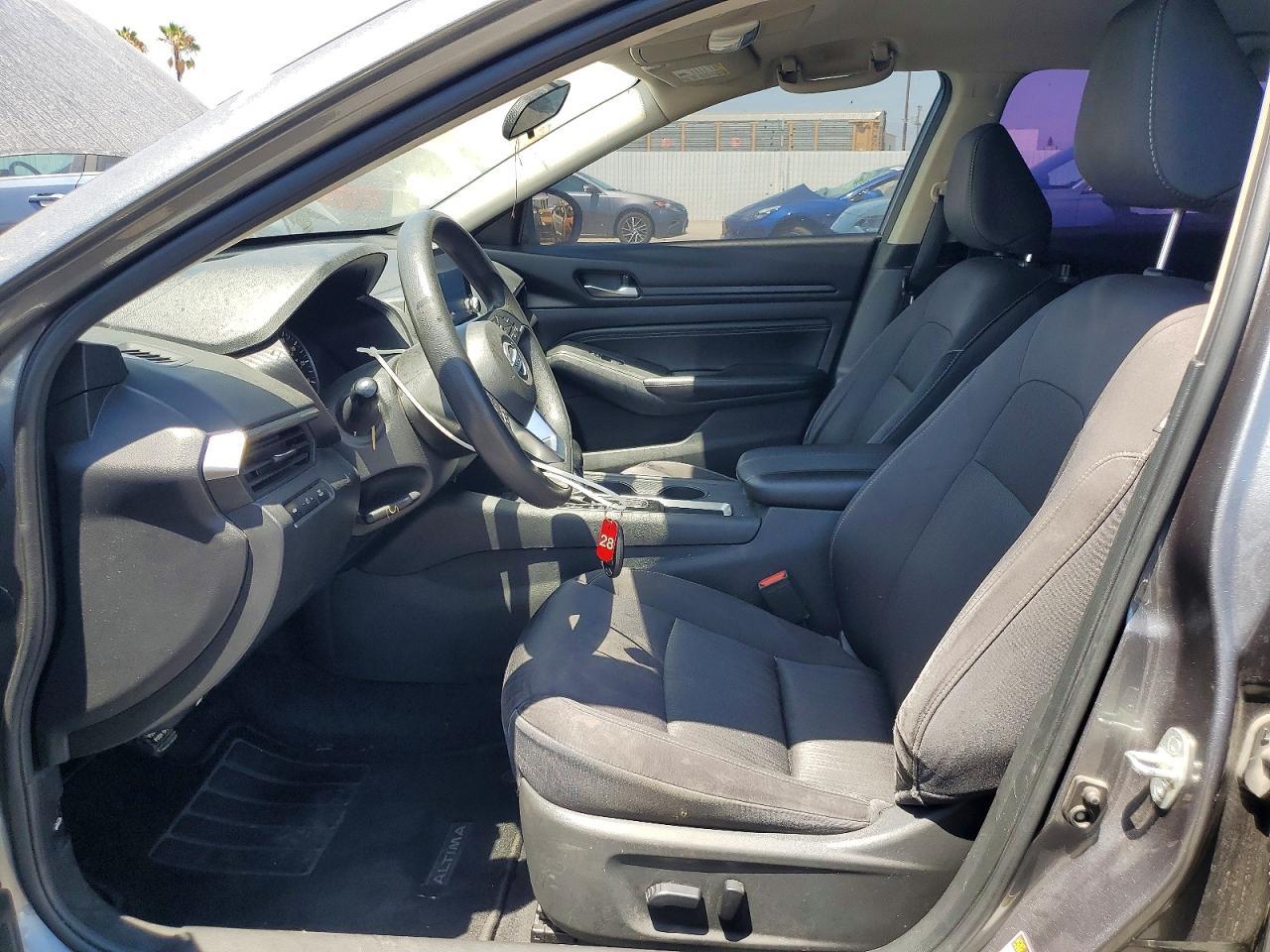 2020 Nissan Altima S - Image 7