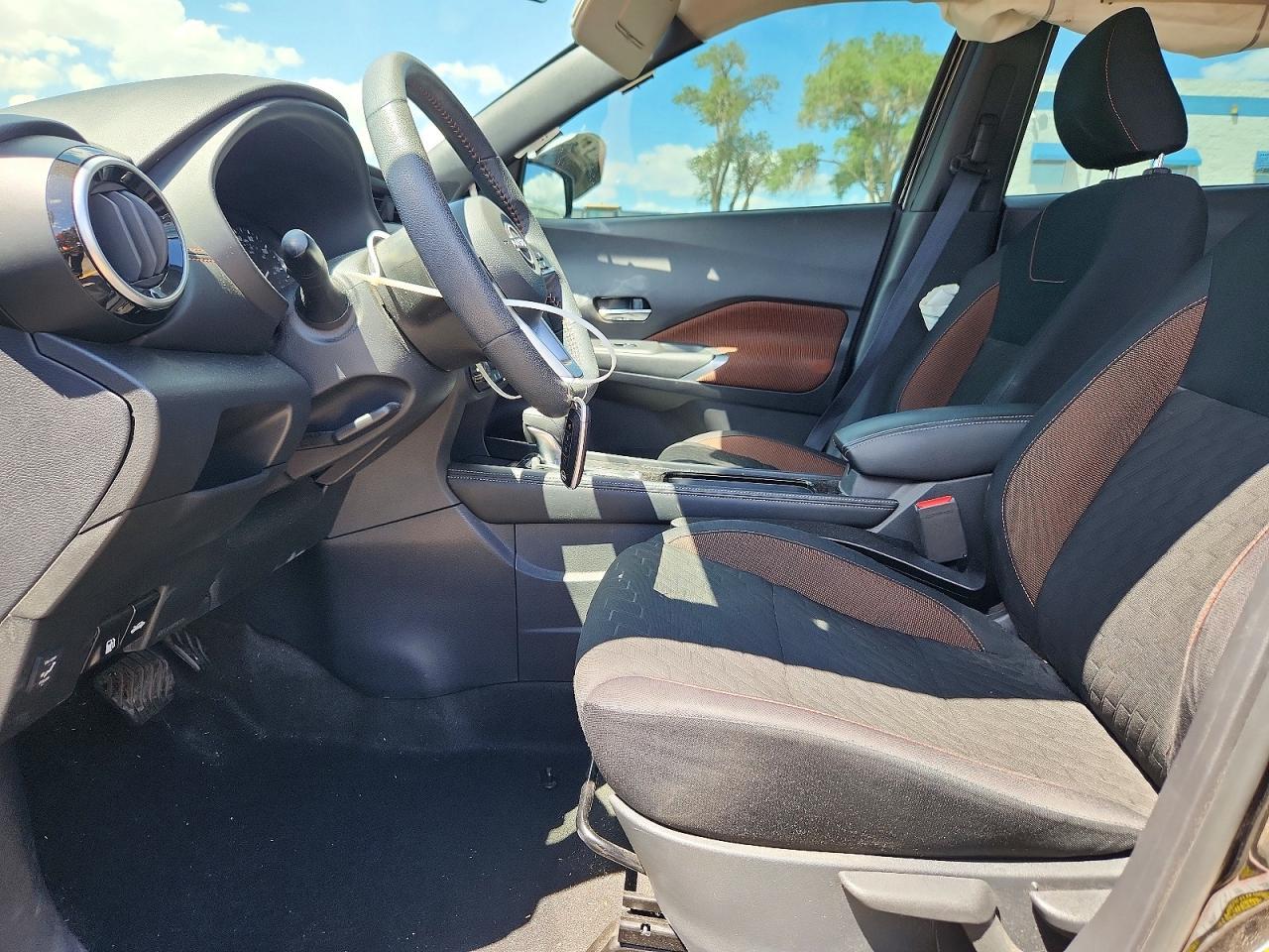 2024 Nissan Kicks Sr - Image 7
