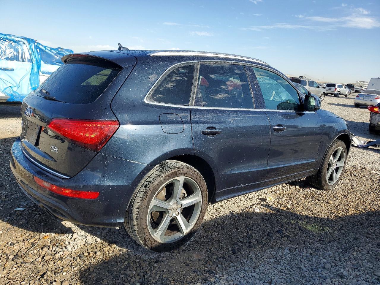 2017 Audi Q5 Premium Plus S-Line - Image 3