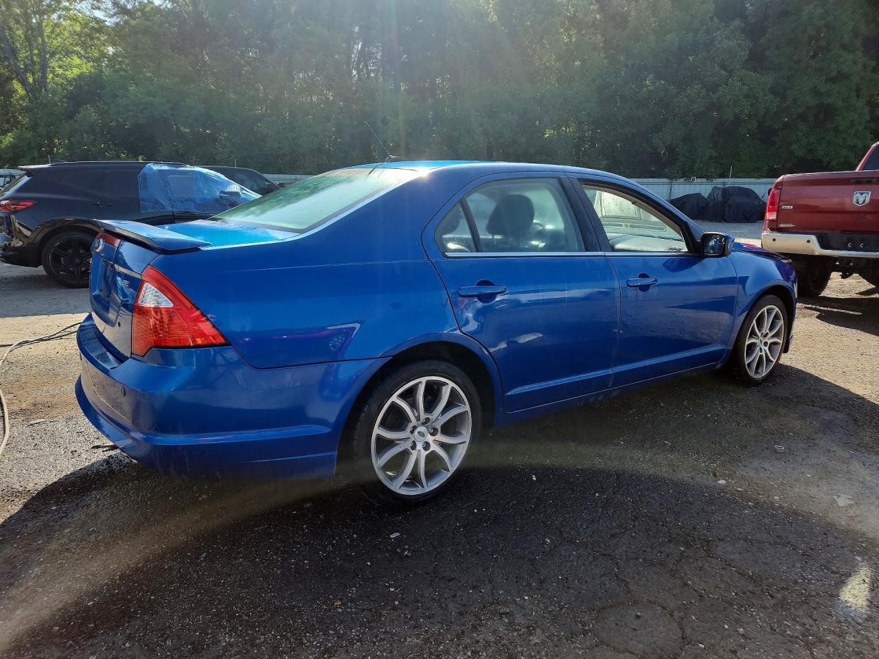 2011 Ford Fusion Se - Фото 3