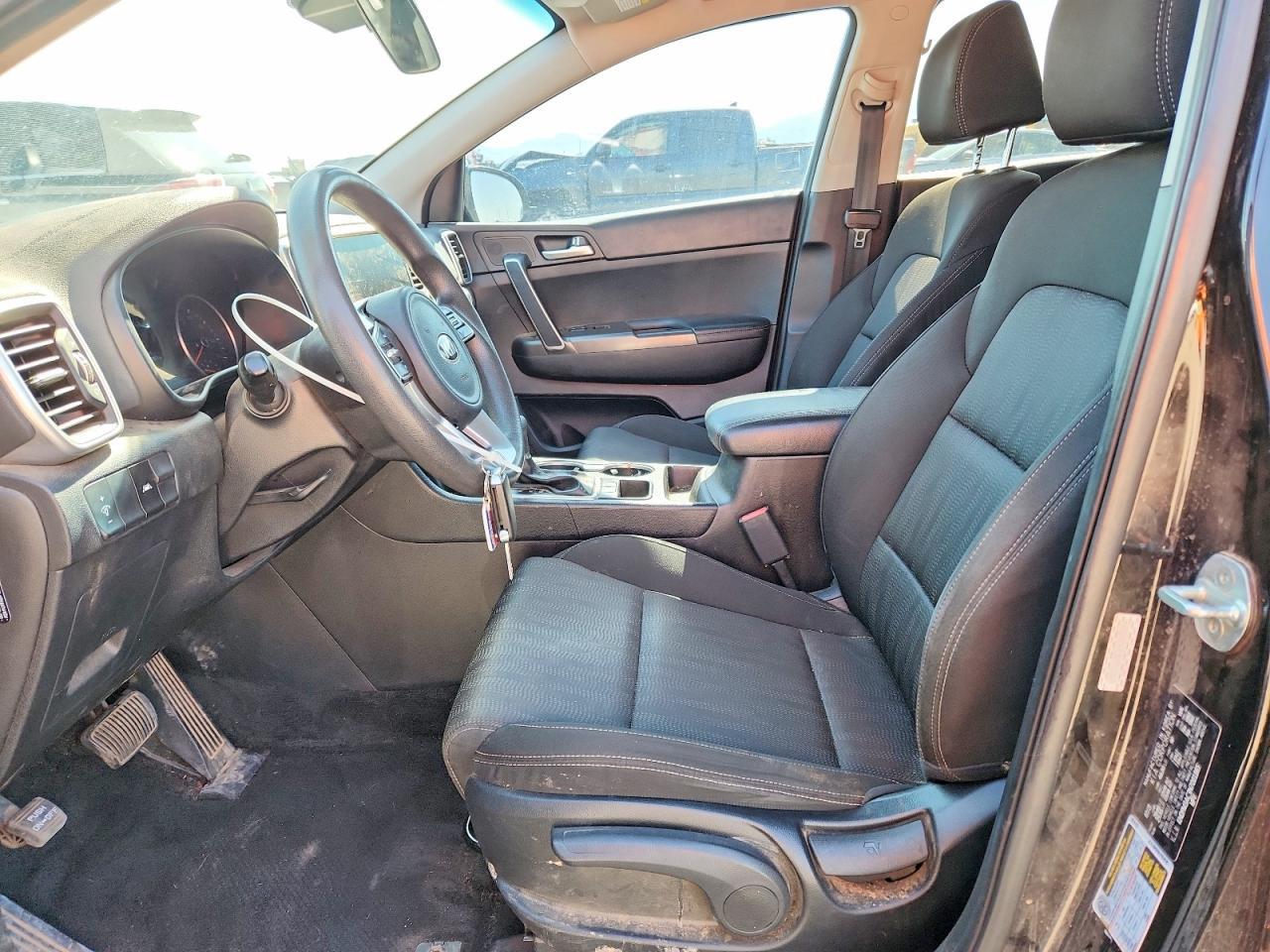 2022 Kia Sportage Lx - Image 7