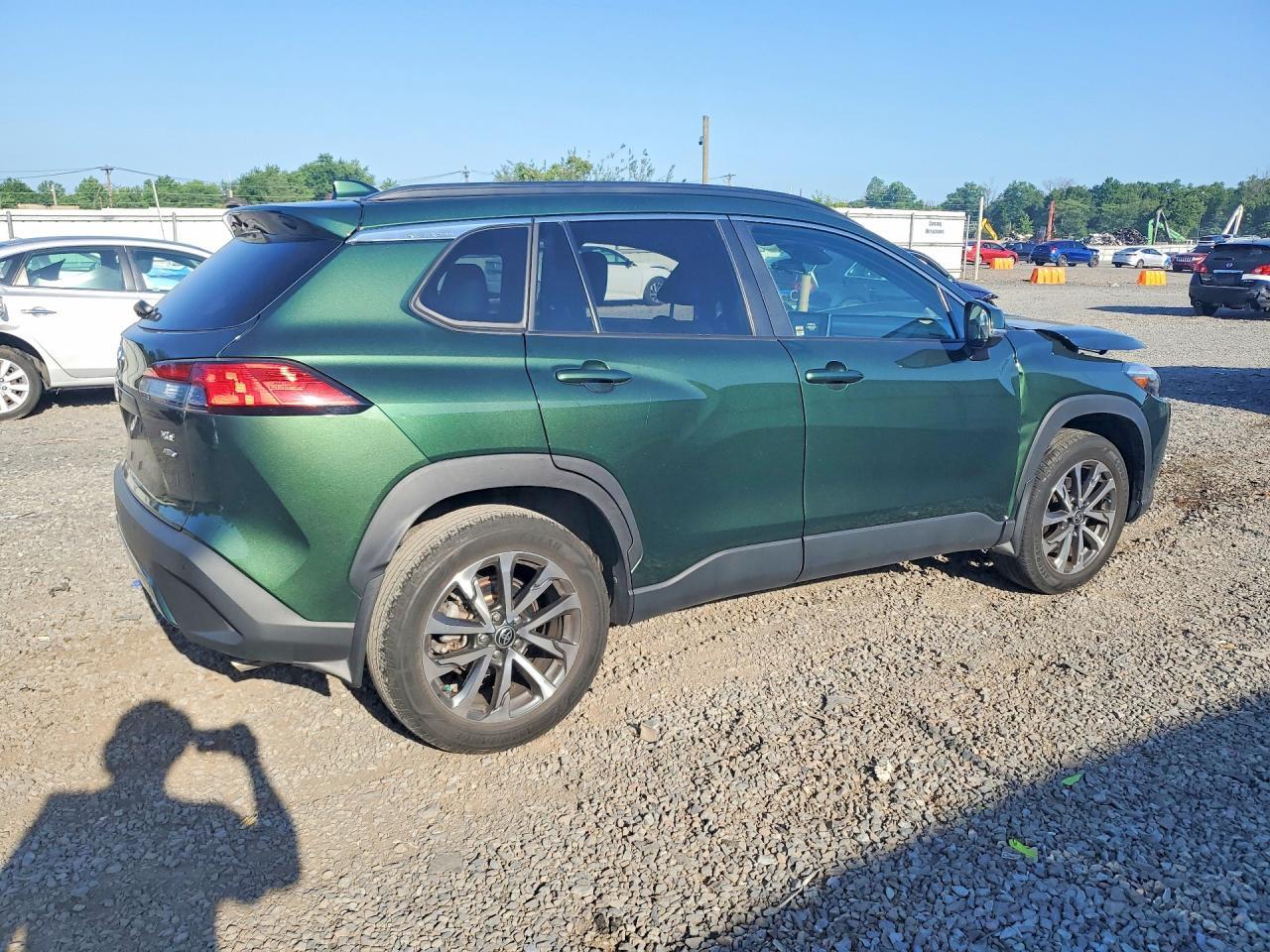 2022 Toyota Corolla Cross Xle - Фото 3