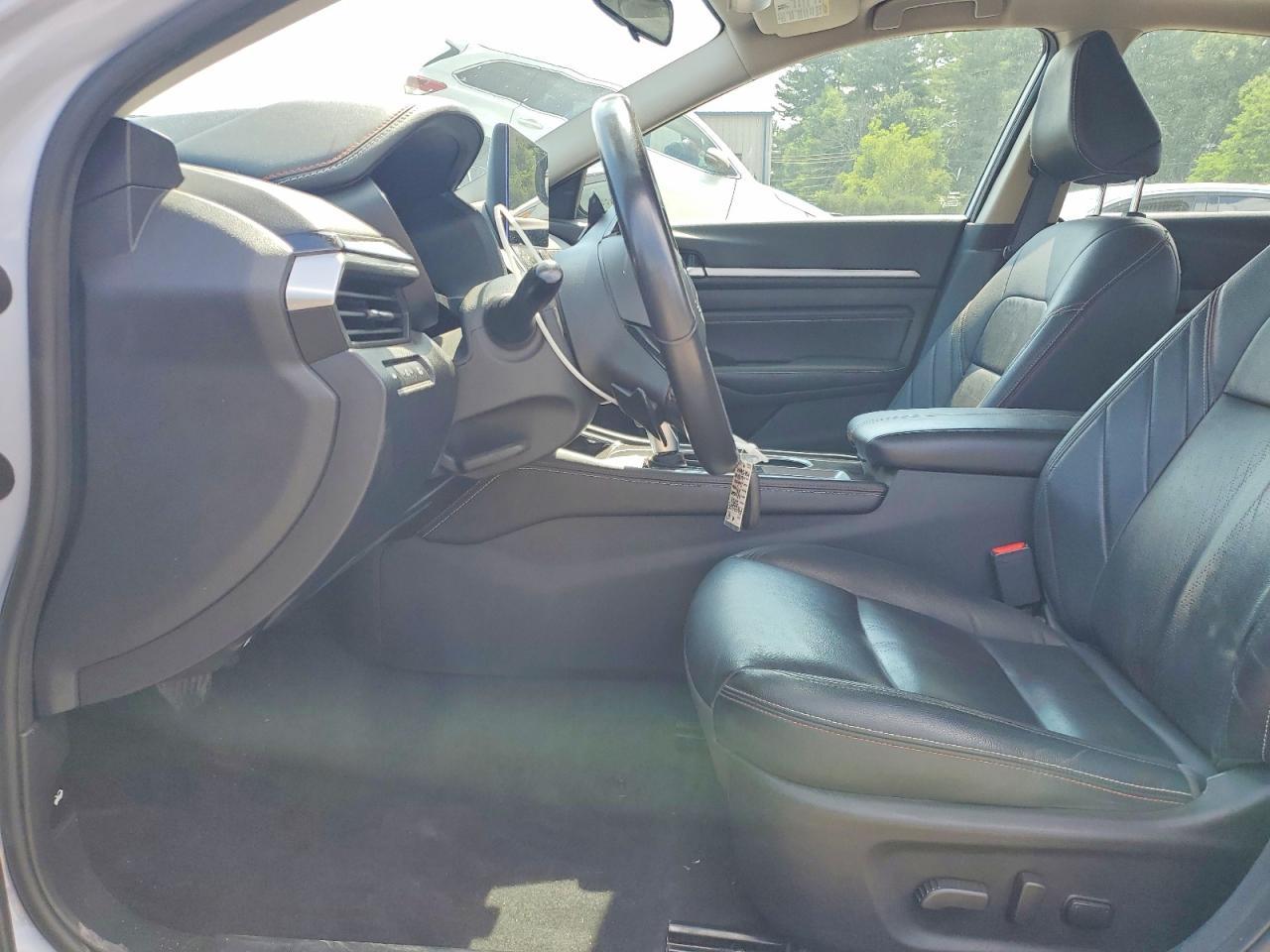 2023 Nissan Altima Sr - Image 7