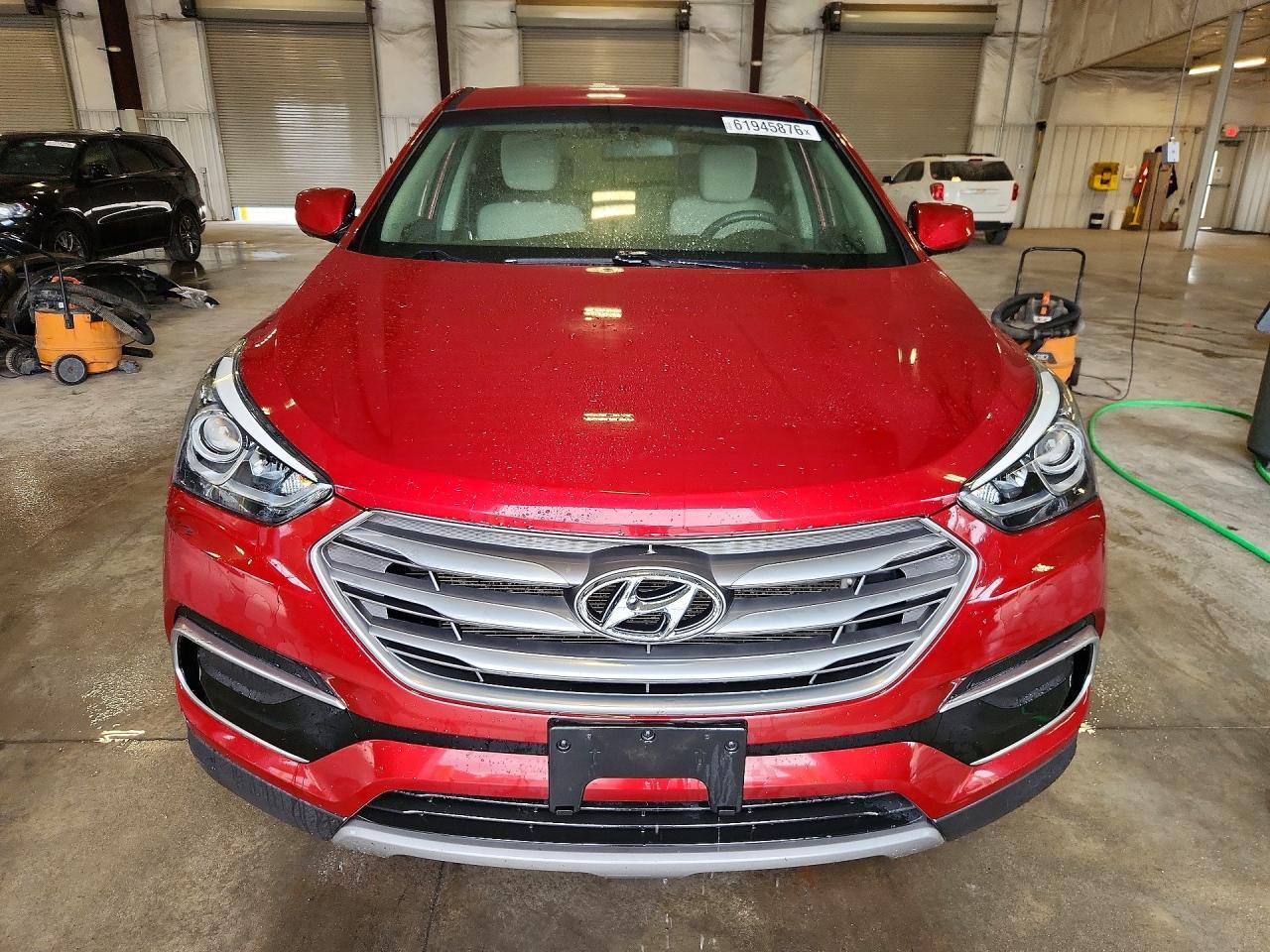 2017 Hyundai Santa Fe Sport 2.4L - Фото 5