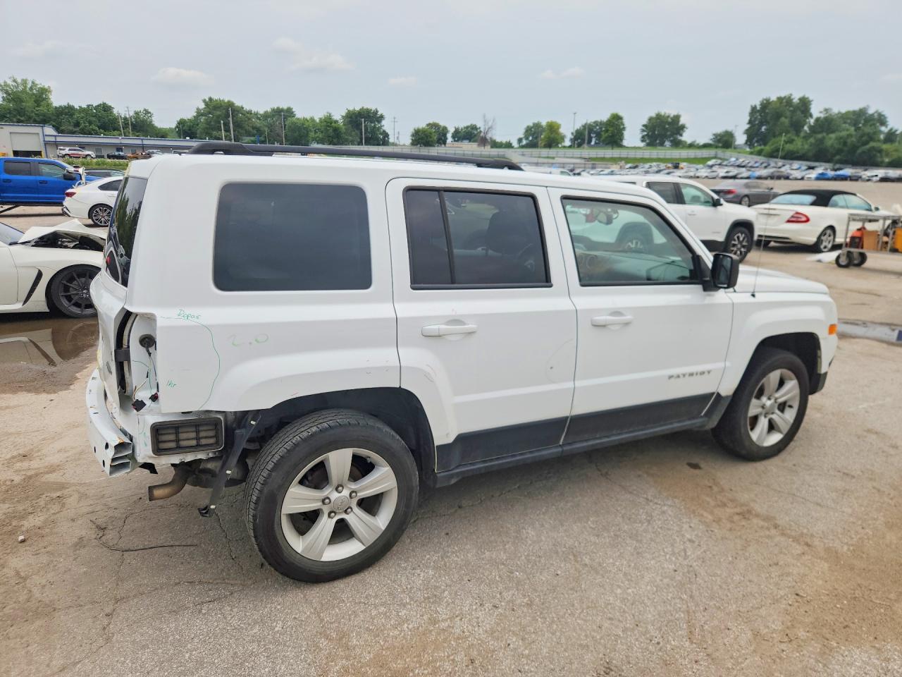 2016 Jeep Patriot Latitude - Фото 3