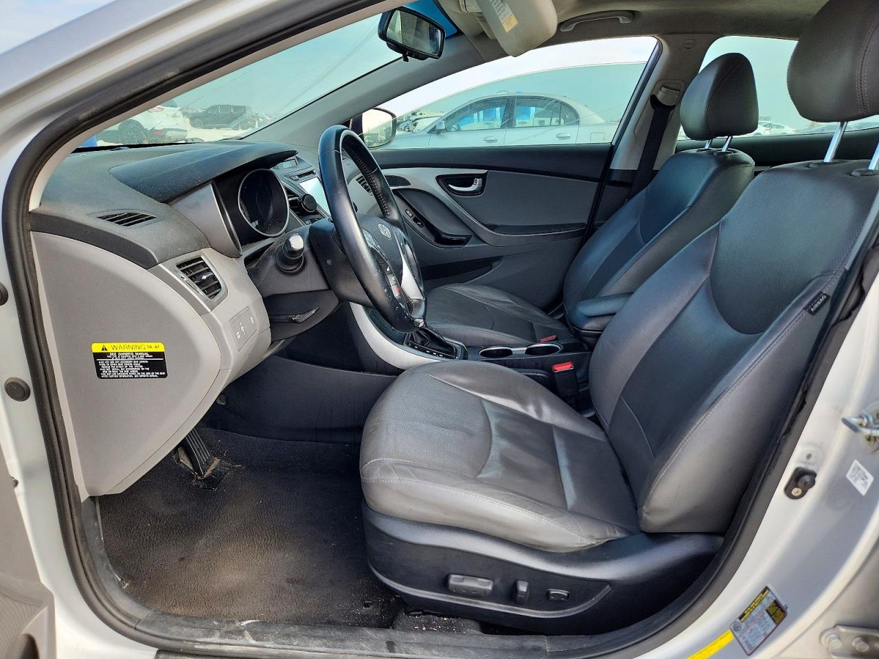 2015 Hyundai Elantra Limited - Image 7