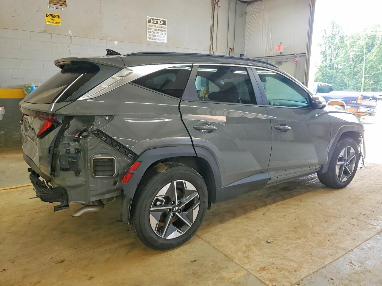 2025 Hyundai Tucson Sel - Image 3