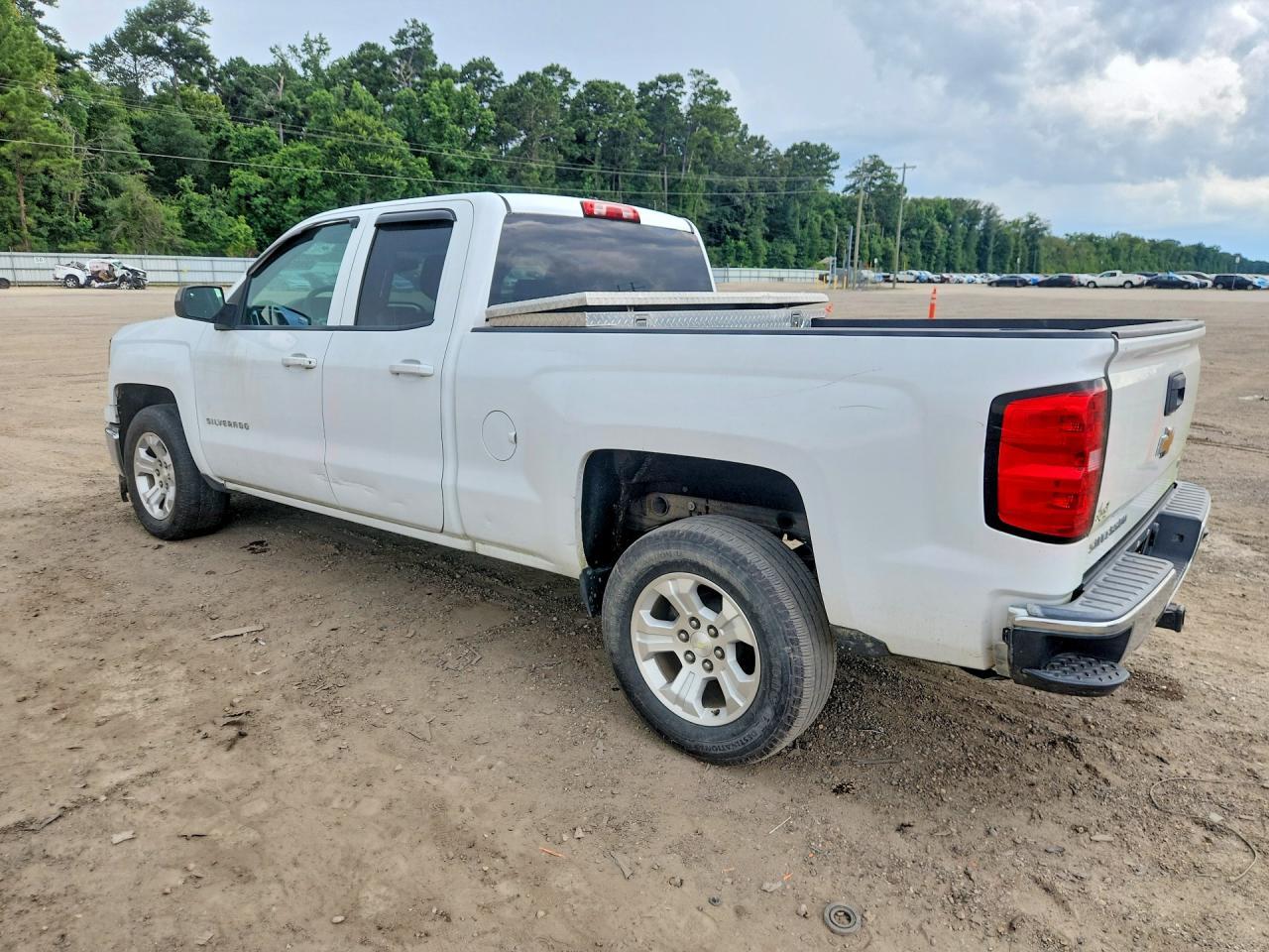 2014 Chevrolet Silverado C1500 Lt - Image 2