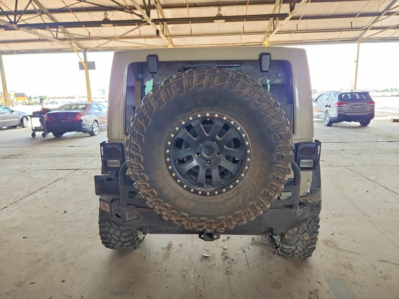 2017 Jeep Wrangler Unlimited Rubicon - Фото 6