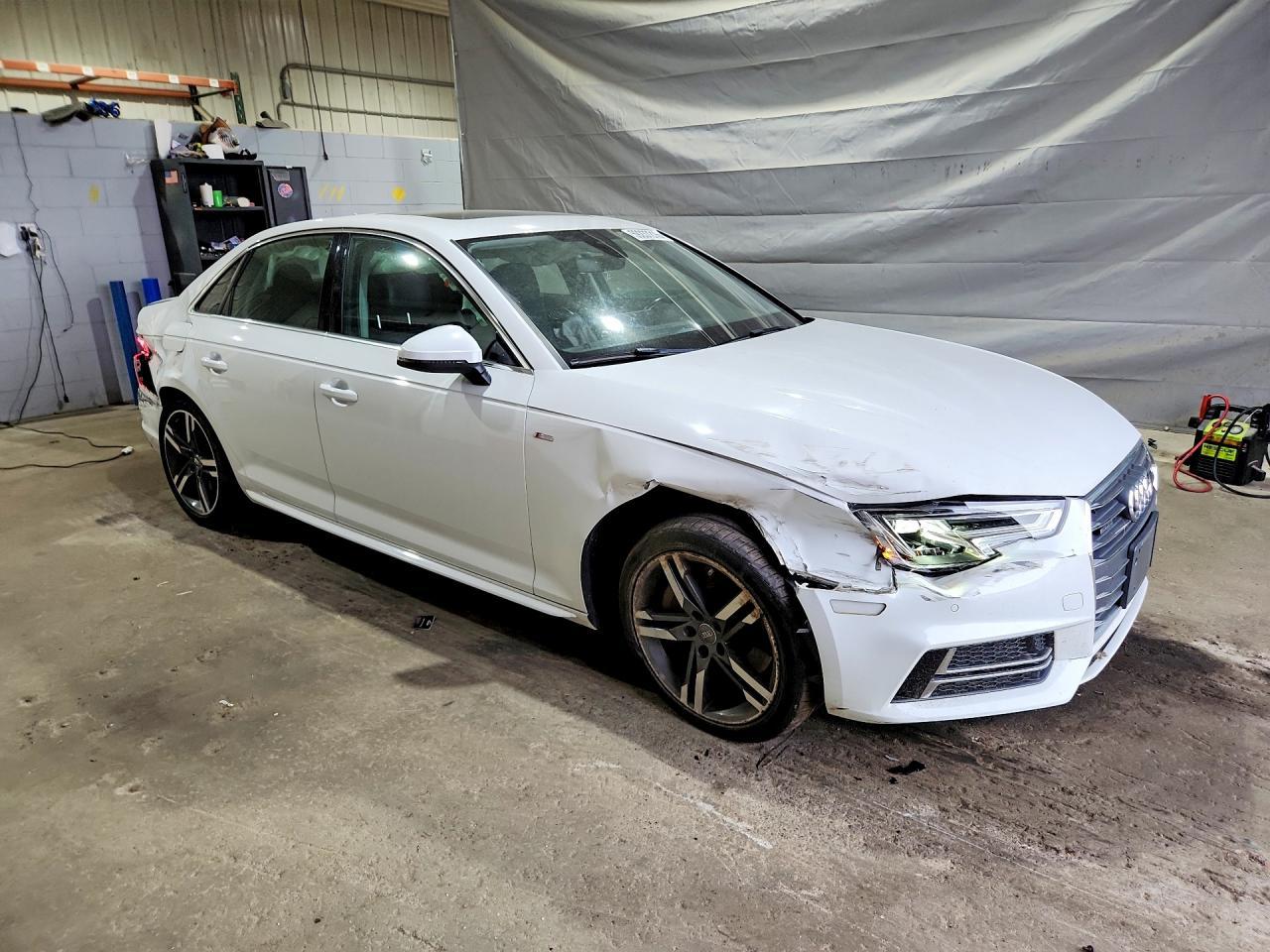 2017 Audi A4 Premium Plus - Фото 4