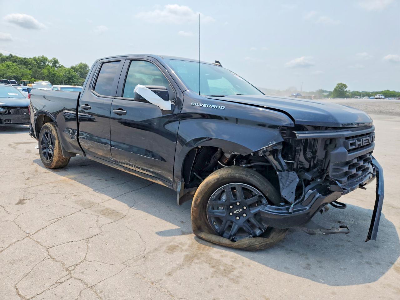 2024 Chevrolet Silverado C1500 Custom - Фото 4