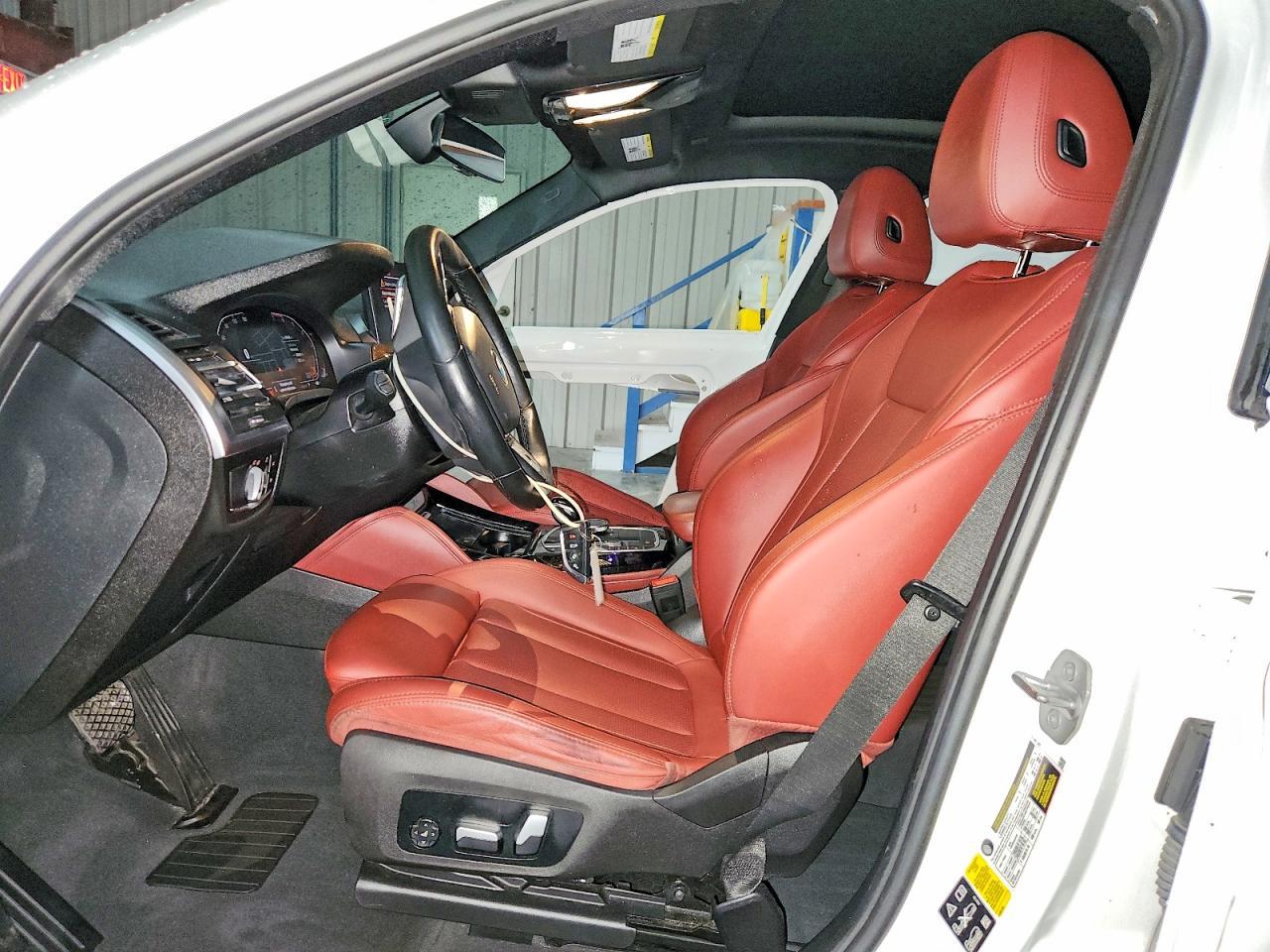 2022 BMW X4 xDrive30I - Фото 7