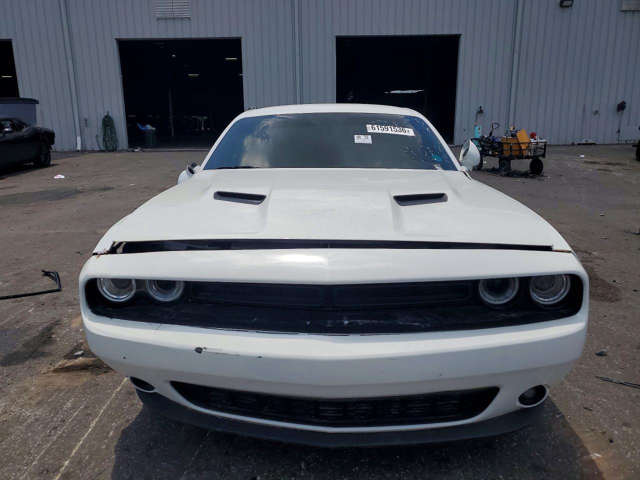 2021 Dodge Challenger Sxt - Фото 5