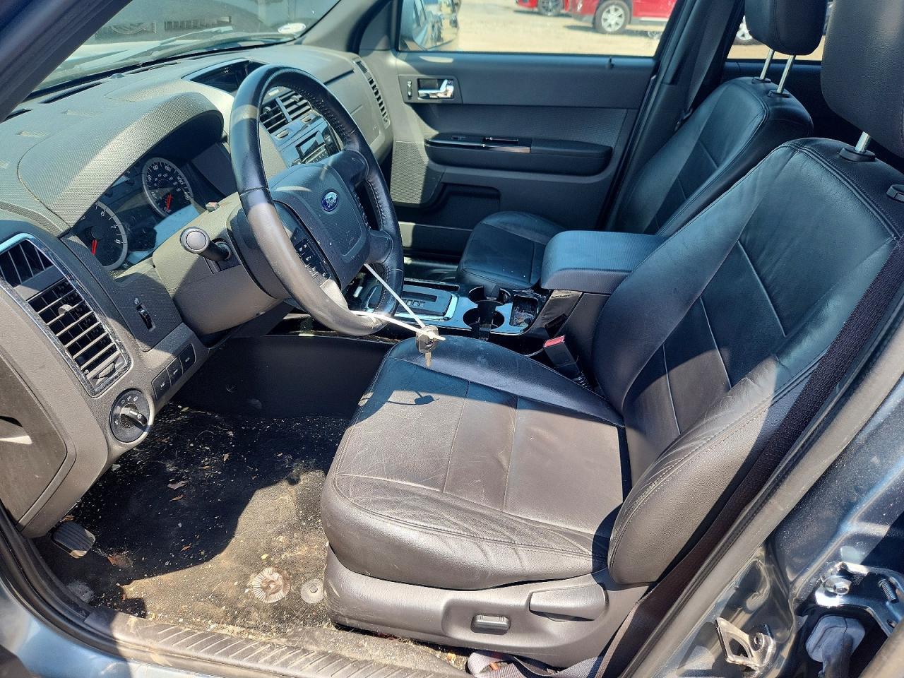 2012 Ford Escape Limited - Фото 7