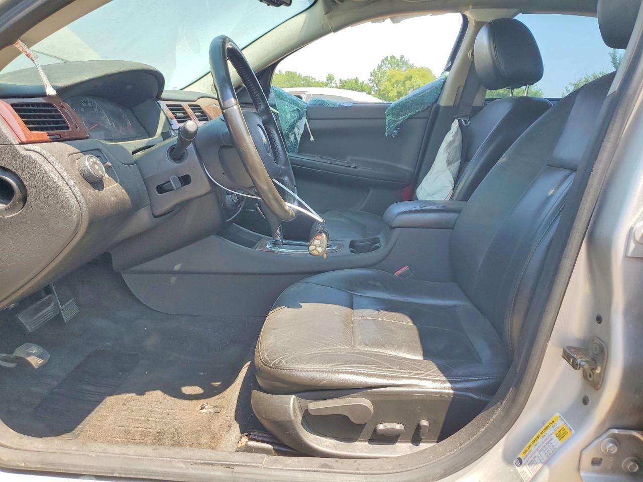 2009 Chevrolet Impala Ltz - Image 7