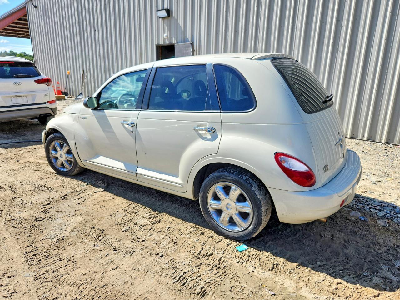 2006 Chrysler Pt Cruiser Limited - Image 2