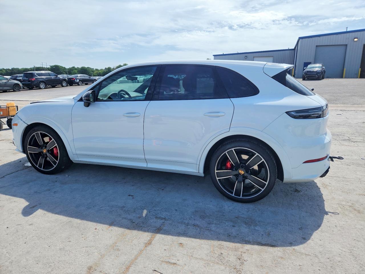 2023 Porsche Cayenne Gts - Фото 2
