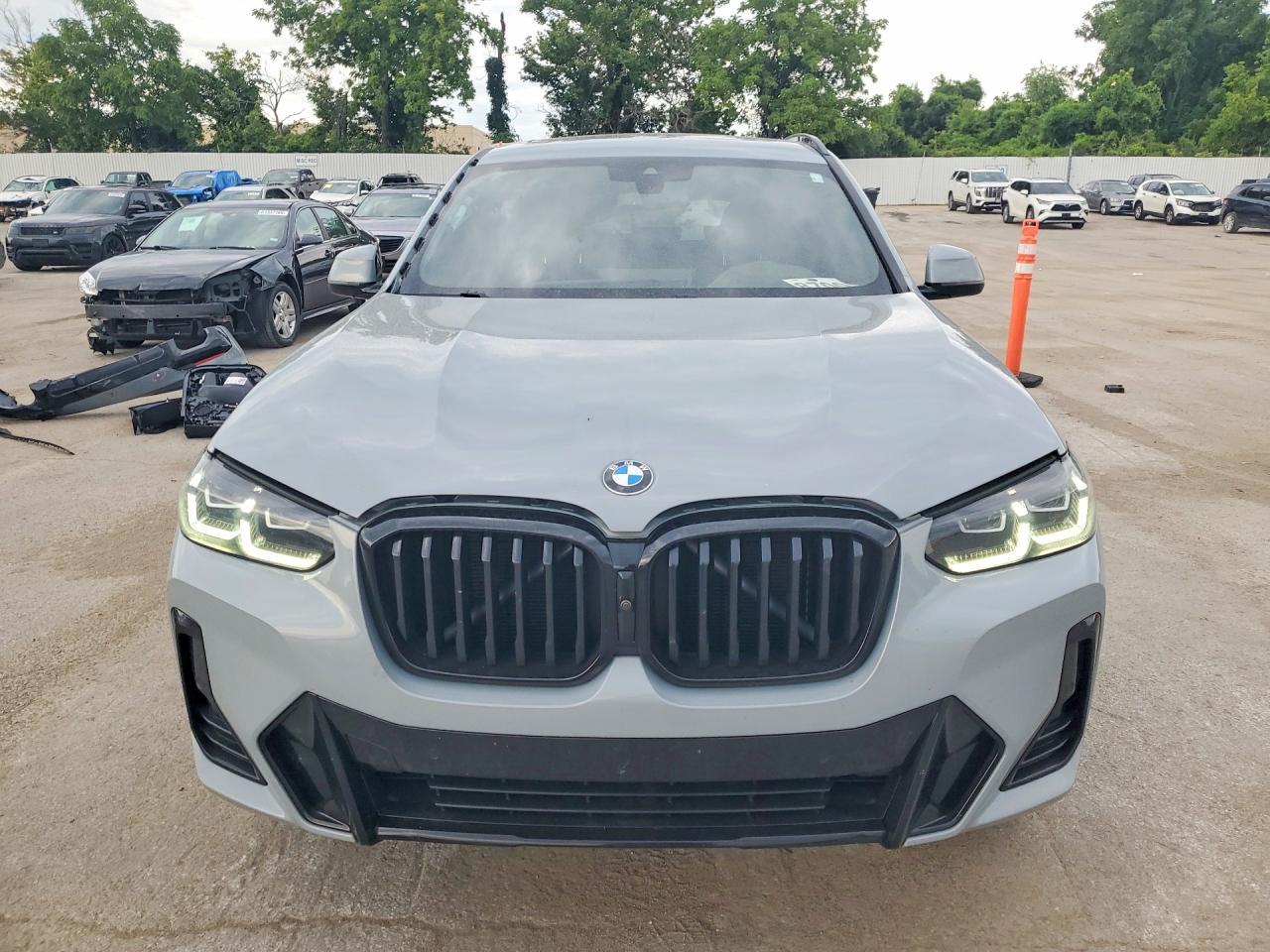 2024 BMW X3 xDrive30I - Image 5