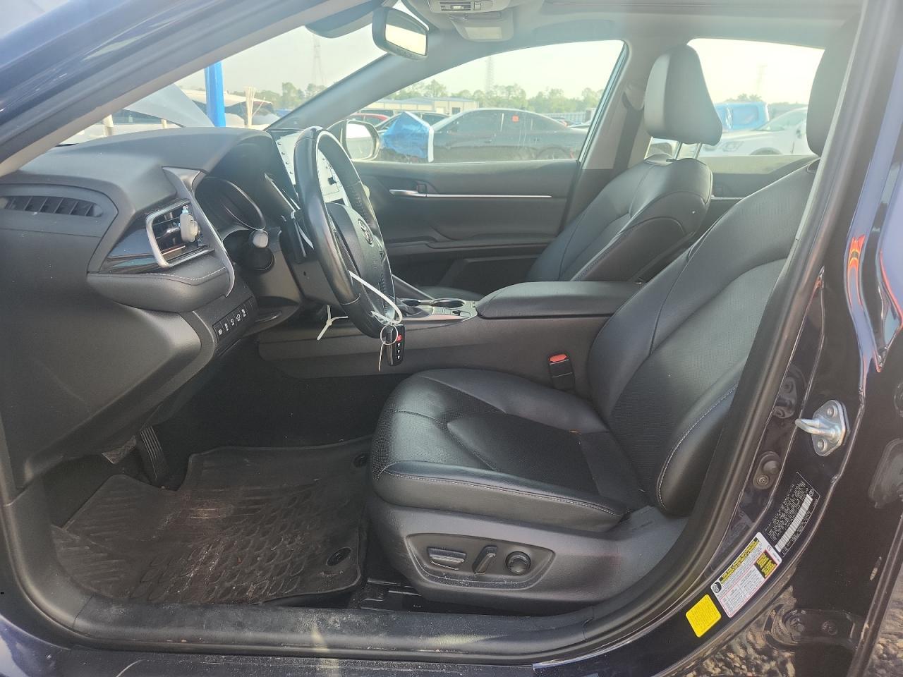 2022 Toyota Camry Xse - Фото 7