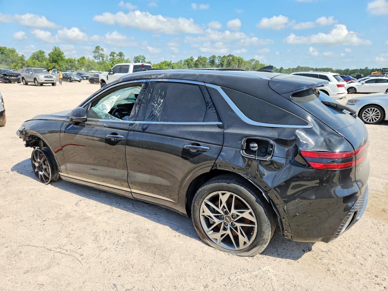 2023 Genesis Gv70 2.5T Standard - Image 2