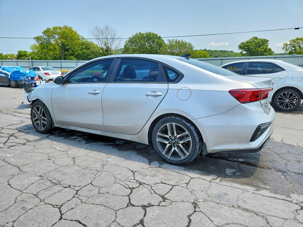 2019 Kia Forte S - Image 2