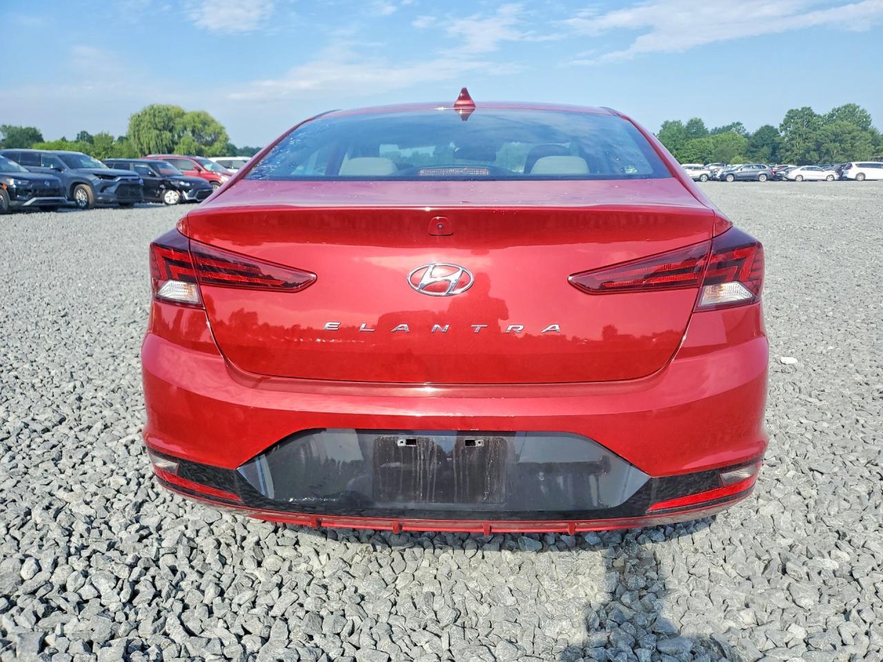 2020 Hyundai Elantra Sel - Фото 6