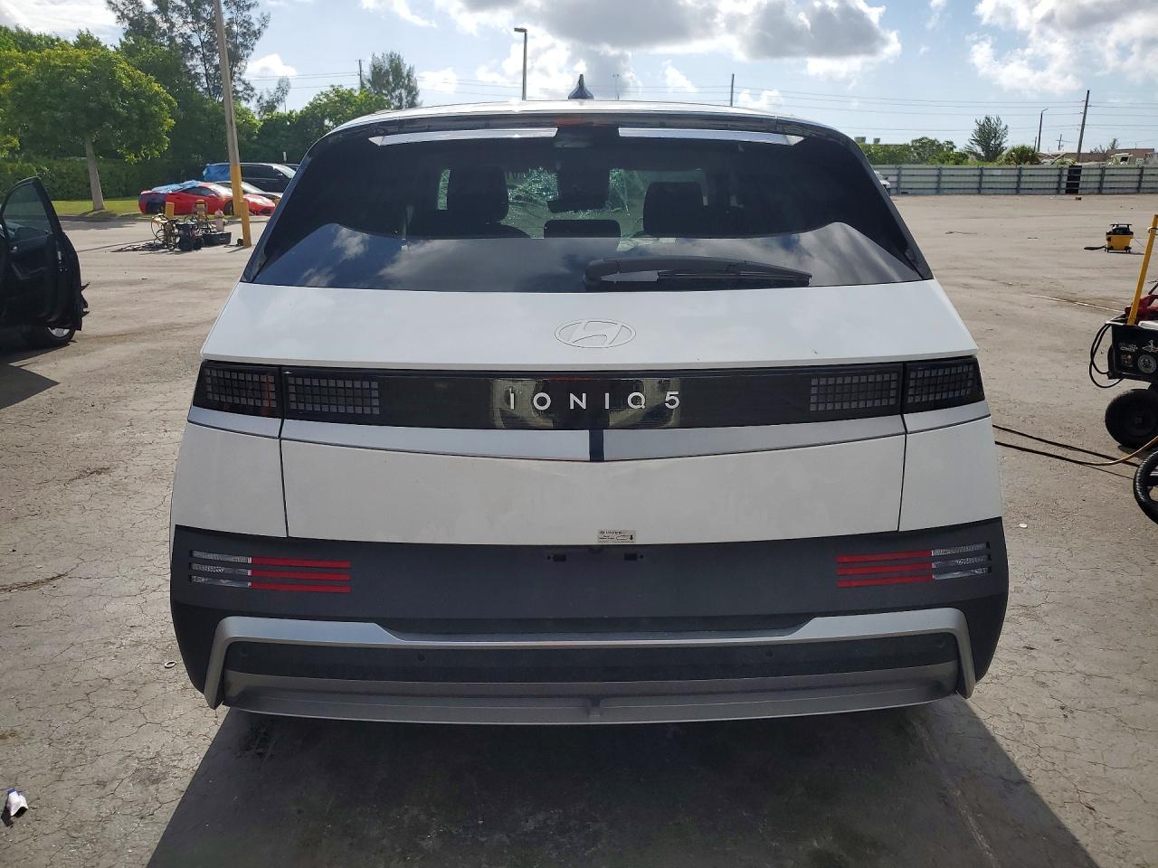 2025 Hyundai Ioniq 5 Se - Фото 6