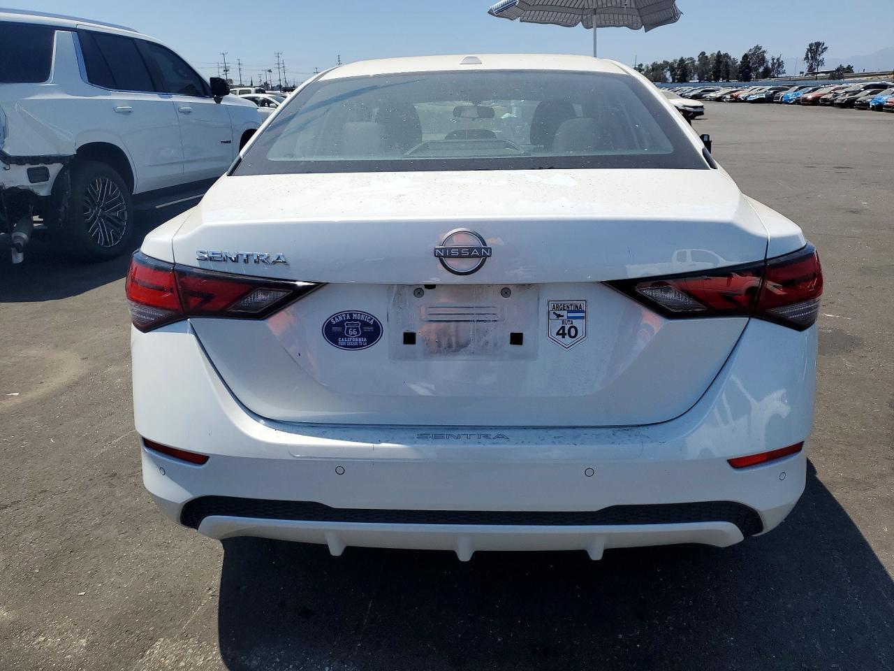 2025 Nissan Sentra - Фото 6