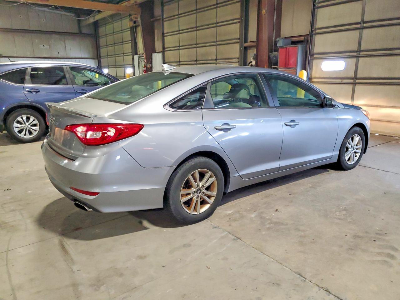 2016 Hyundai Sonata Se - Фото 3