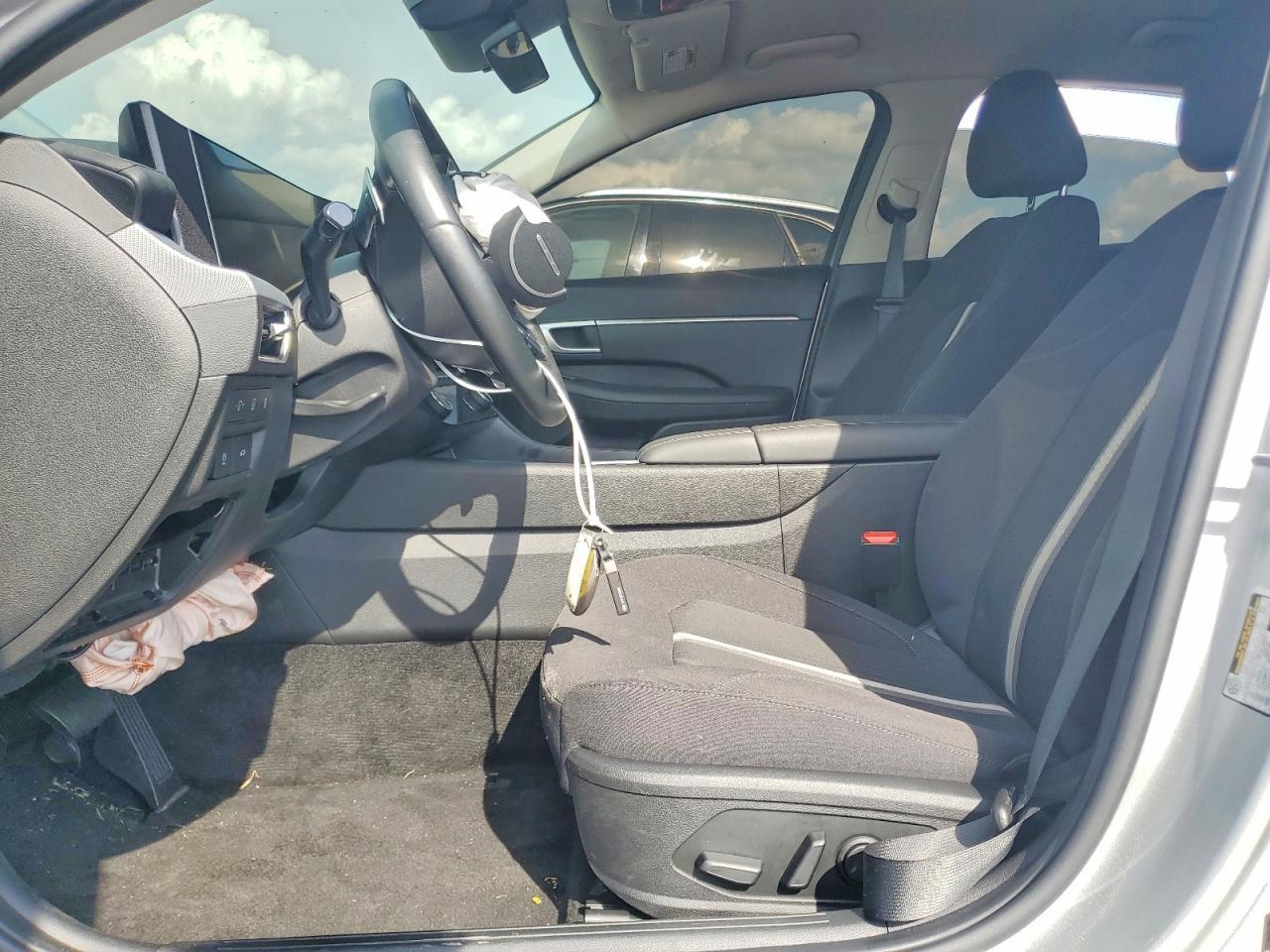 2025 Hyundai Sonata Hybrid Sel - Image 7