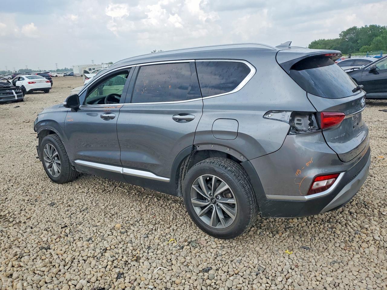 2019 Hyundai Santa Fe Limited 2.4L - Фото 2