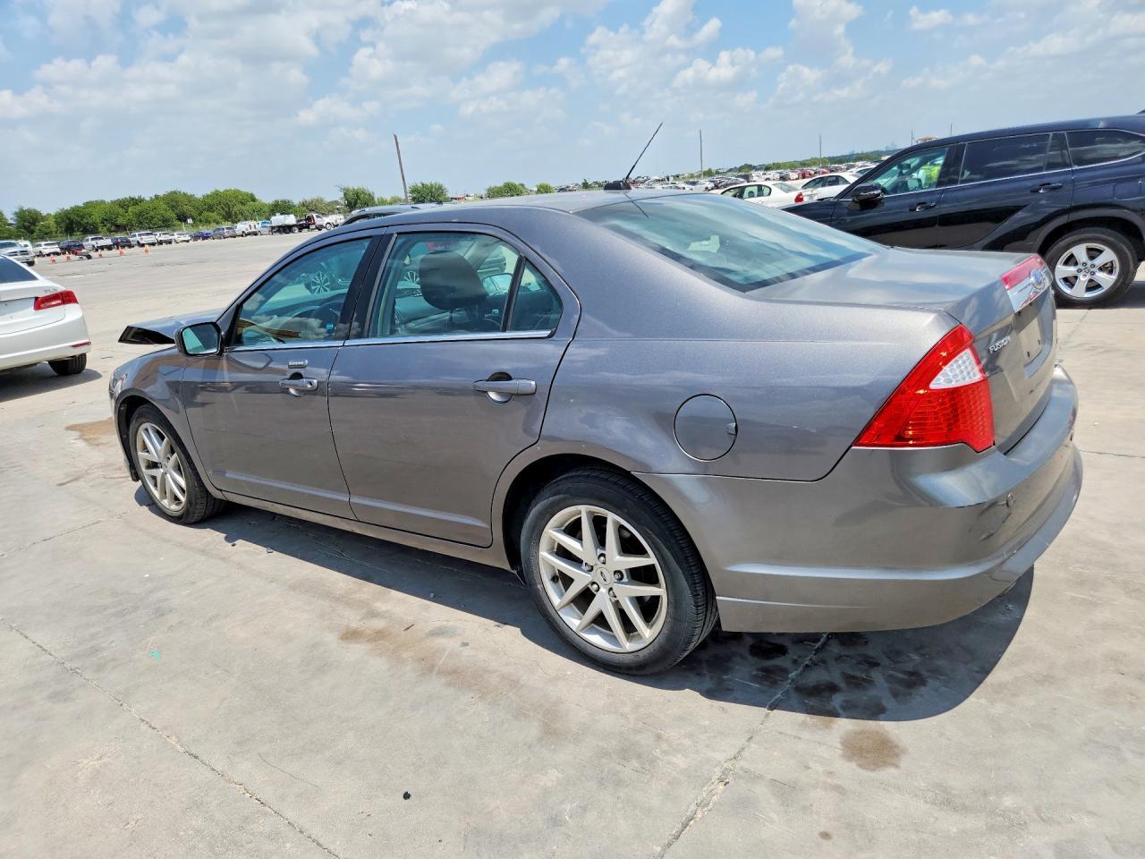 2010 Ford Fusion Sel - Image 2